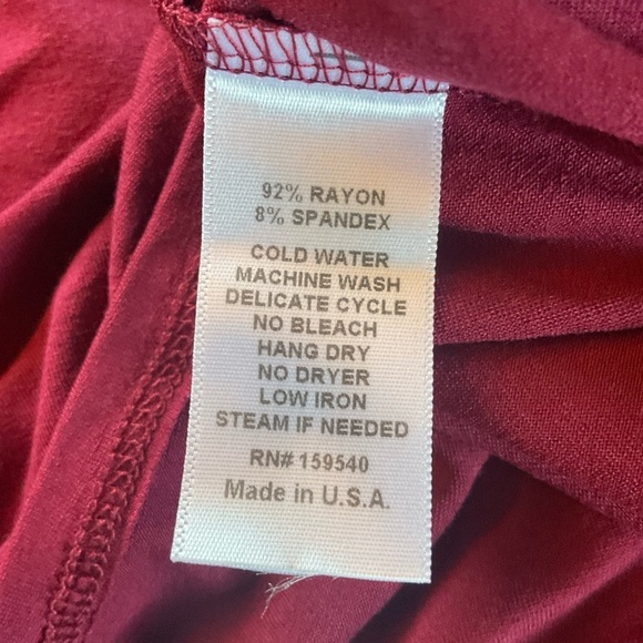 Lisa Bayne Sharkbite Tunic Top Red Asymmetric Hem Ruched Gathered Sleeve Size M - Picture 7 of 7